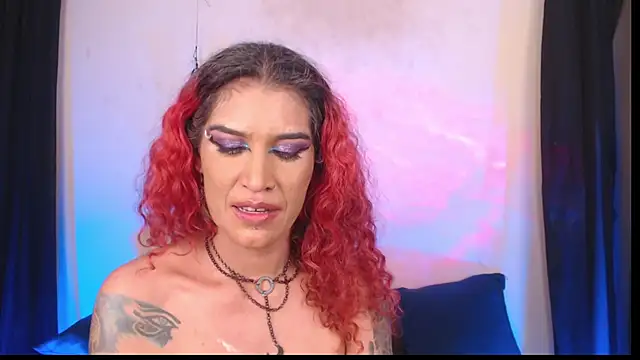 Agatha_Tenebris webcam