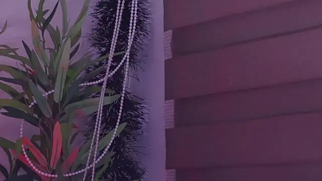 rebecah_1 - Rebecah_1's free webcam