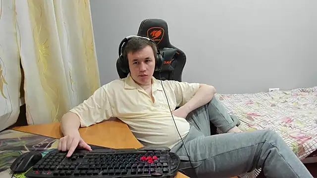 iliaskrislove webcam