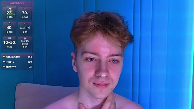 paul_holt (M twink) - Ass close to cam