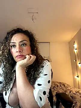 Elizabeth_Dupont webcam