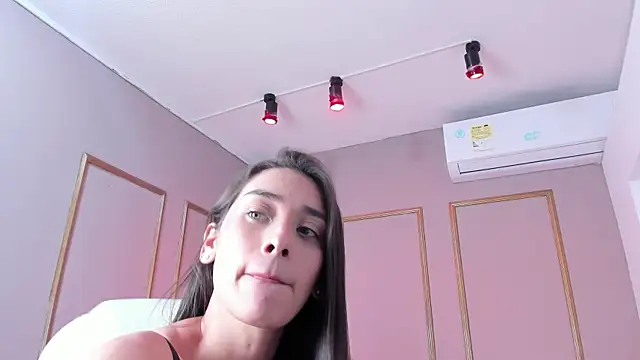 NahimiThompson webcam