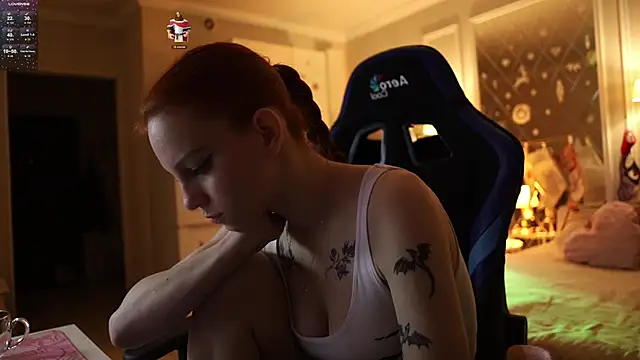 _alice_meyss_ webcam