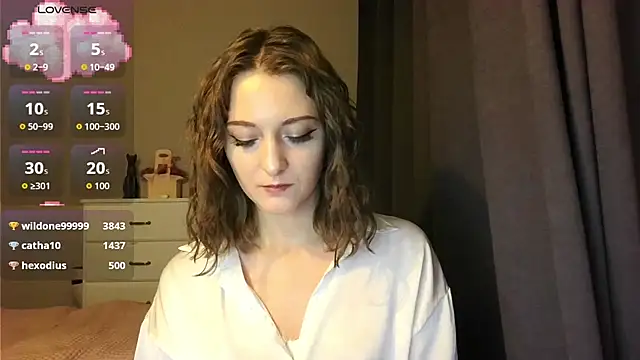 white_liillyy webcam