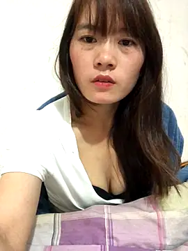 maymay97 - Maymay97's free webcam - UK Sex Cams