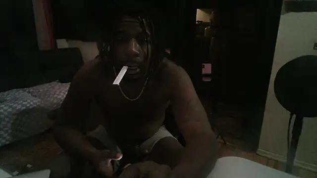 CoffeeNCreamHer webcam