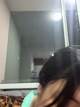 Pretty_Isadora webcam