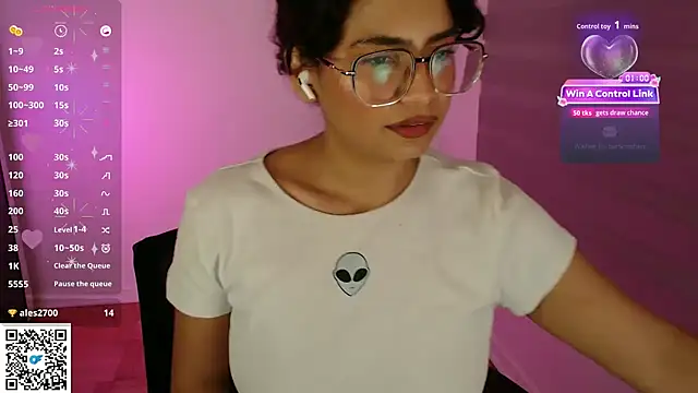 cinnamon_rosa webcam