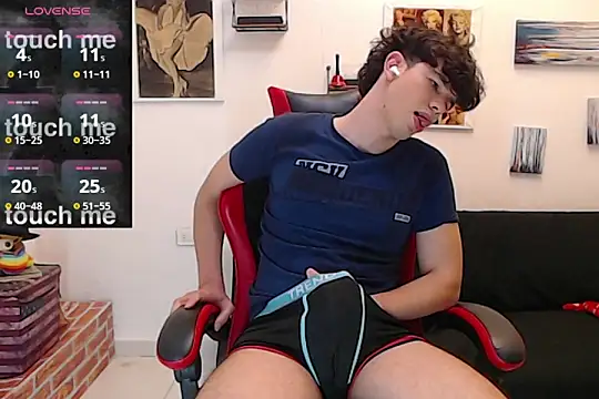 Angelo-cianuro- webcam