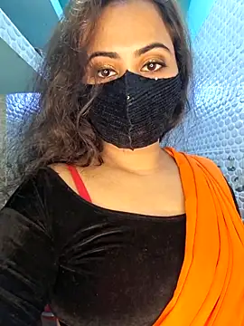 bristy- (Ask my age) - pussy in dildo