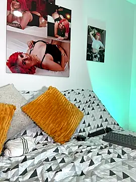 zafiro_mo0n - Zafiro_mo0n's free webcam - UK Sex Cams