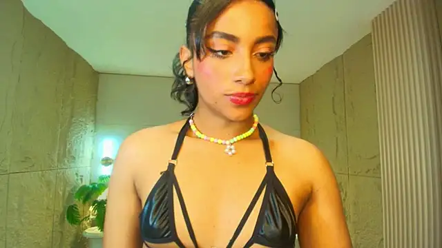 katty_berry_r webcam