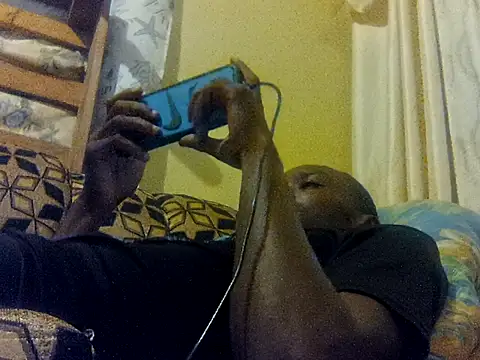 LookingLover34 webcam