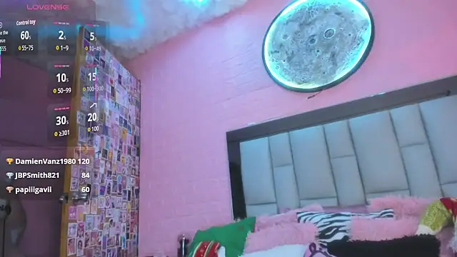 Nicole_Rosales webcam