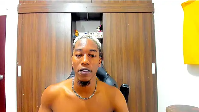 Dreamastercum_ webcam