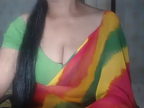 Hotronita123 webcam
