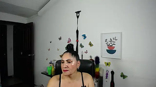 mature_bigboobs10 webcam