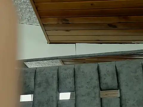 CRISTALHERRANZ webcam