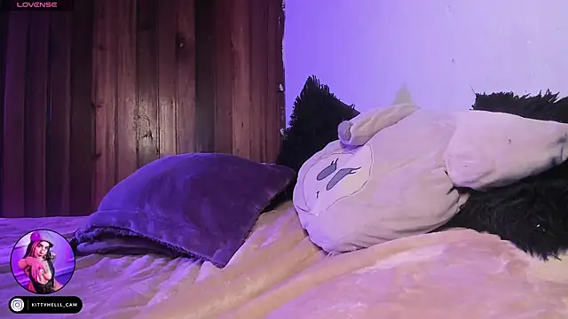 Kittyhell_cam webcam