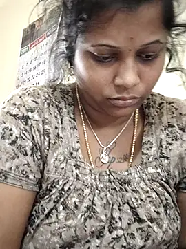 sweetqueen143 webcam