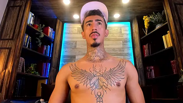 Donovan_Desmond webcam