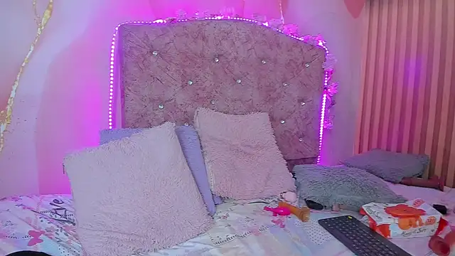 violet_taylor_ webcam