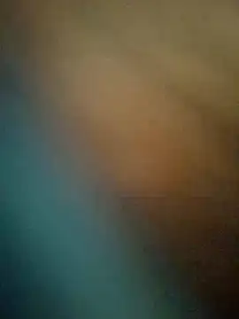 Juicylittle_slute webcam