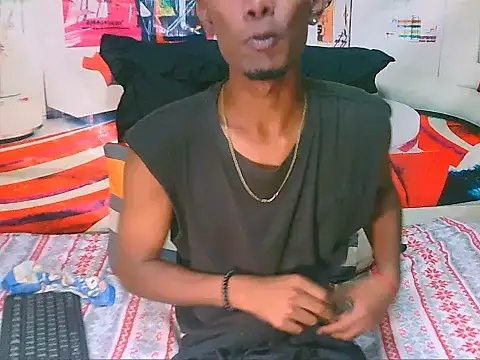 IndianThuggin webcam