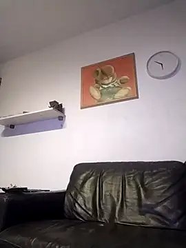 Knuffelstaaff123 webcam