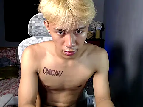 naughtyboyloy_0 webcam