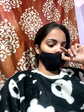 Sandhya_77 webcam