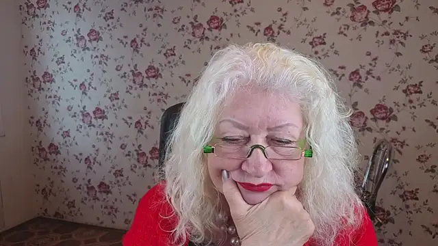 Maya_Mayflower webcam