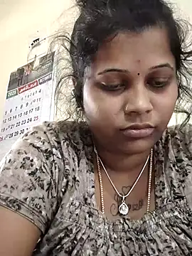 sweetqueen143 webcam