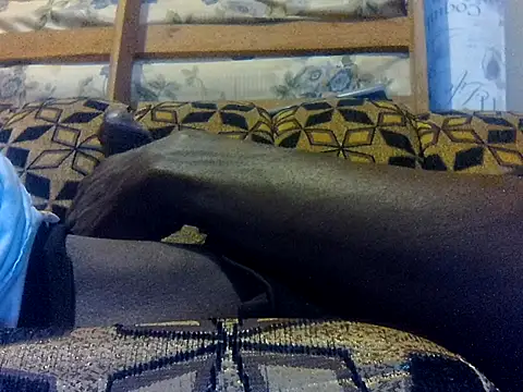 LookingLover34 webcam