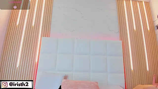 Iris_Thompson_ webcam