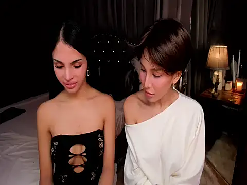 StellaMillers webcam