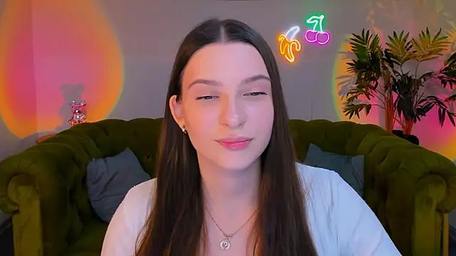 charming_berry webcam