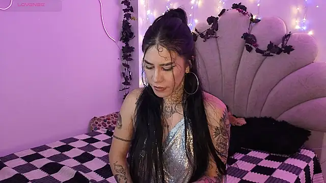 AnfisaLetyagho webcam