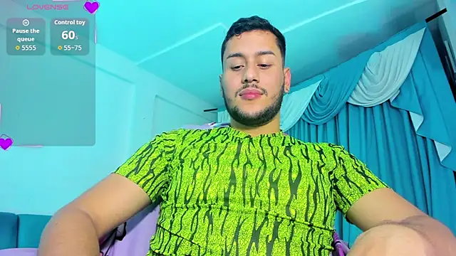 Latino_Hot_Boy webcam
