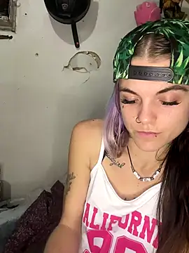 ittybittymeryssa webcam