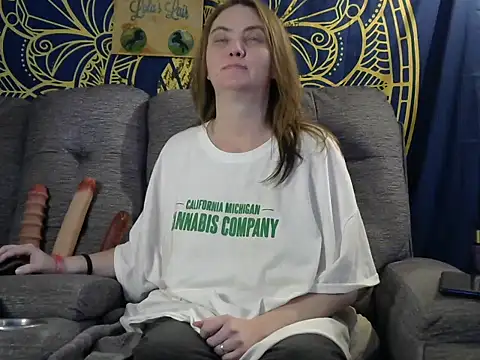 lovely_lola1111 webcam