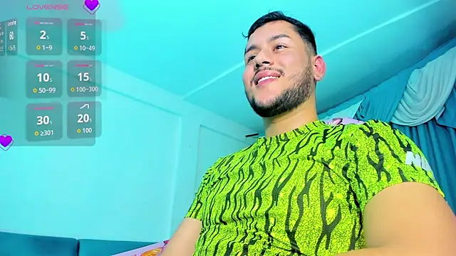 Latino_Hot_Boy webcam