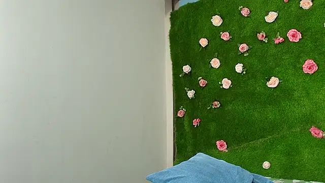 Huge_Titties_ webcam