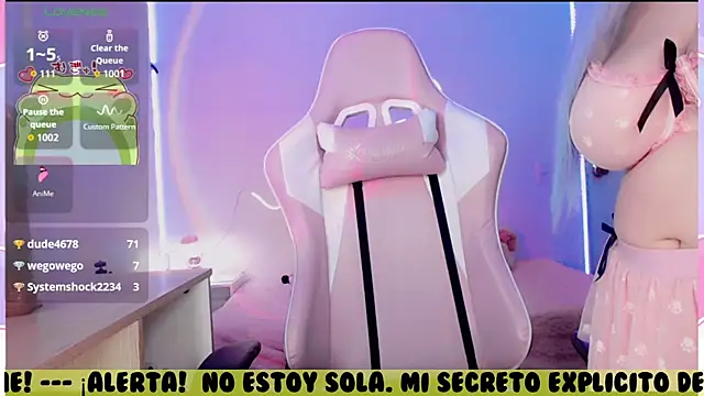 waifumochi_chan webcam