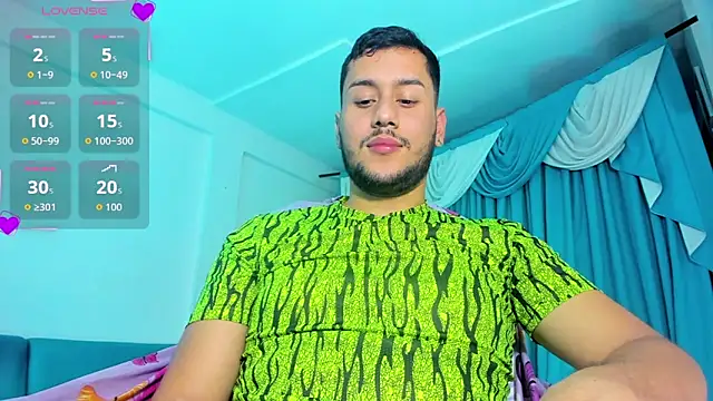Latino_Hot_Boy webcam