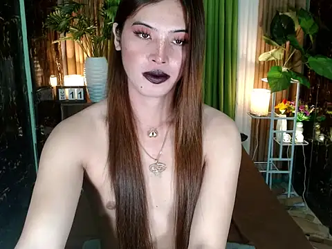 Queen_kendalx19 webcam