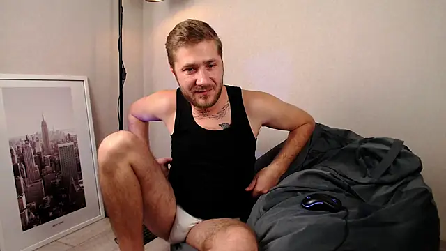 Mr_At_ webcam