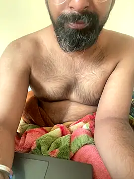 Straight_man_realmeet_now webcam