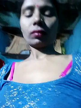 Kajal-Mehra webcam