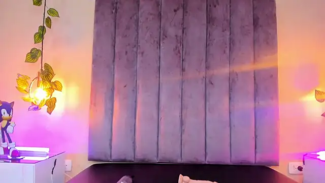 Dahlia_Rousse webcam